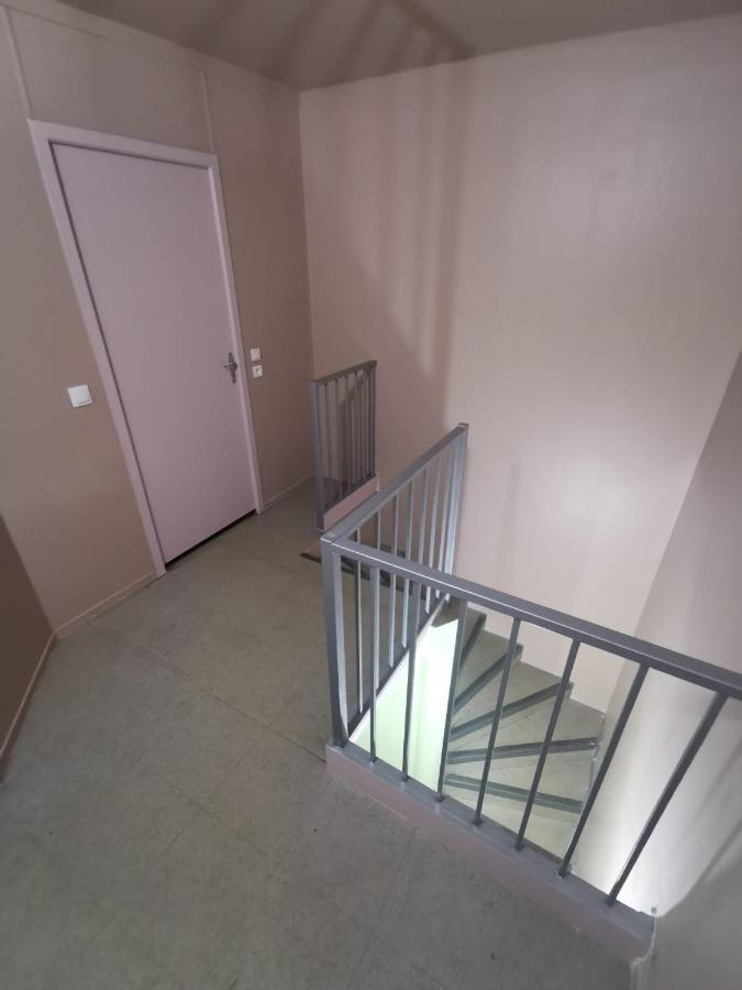 Logerthine Bezons Apartment Екстериор снимка